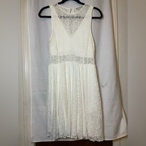 Rebecca Minkoff White/Chalk Trixie Midi Lace Dress with Sheer Panels Size 6